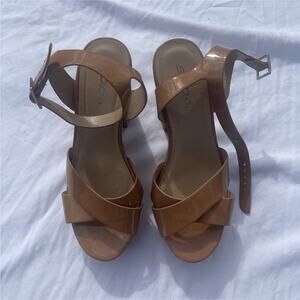 SODA Beige Patent Leather Strappy Block Heel Sandals Ankle Strap Cork